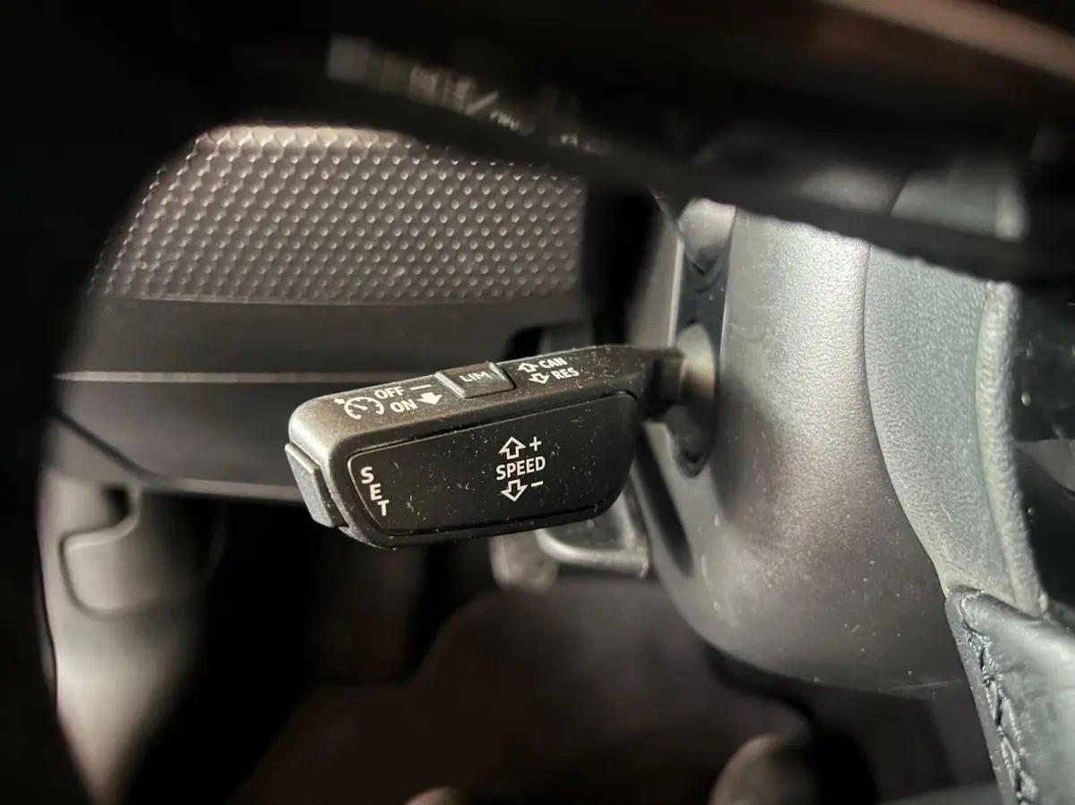 25 TFSI Pro Line , Virtual cockpit,Carplay