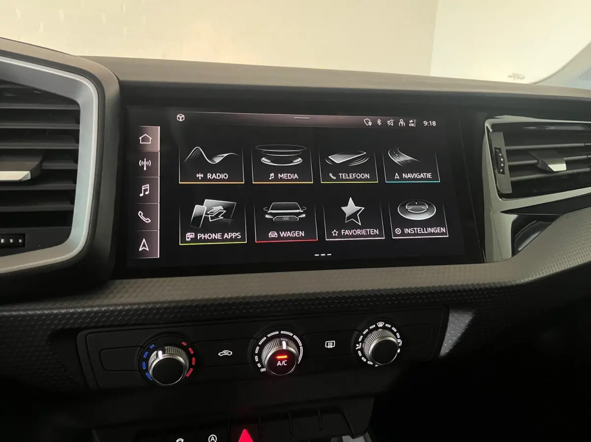 25 TFSI Pro Line , Virtual cockpit,Carplay