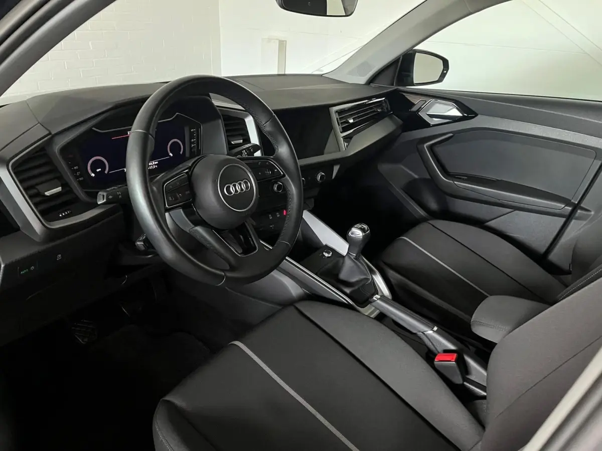 25 TFSI Pro Line , Virtual cockpit,Carplay