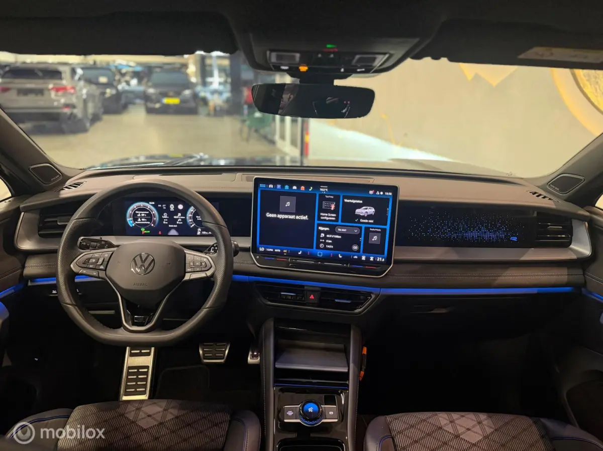 1.5 eTSI R-Line Edition 7p Panorama/HUD/Keyless/H&K/NAP