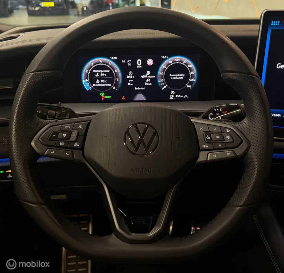 1.5 eTSI R-Line Edition 7p Panorama/HUD/Keyless/H&K/NAP