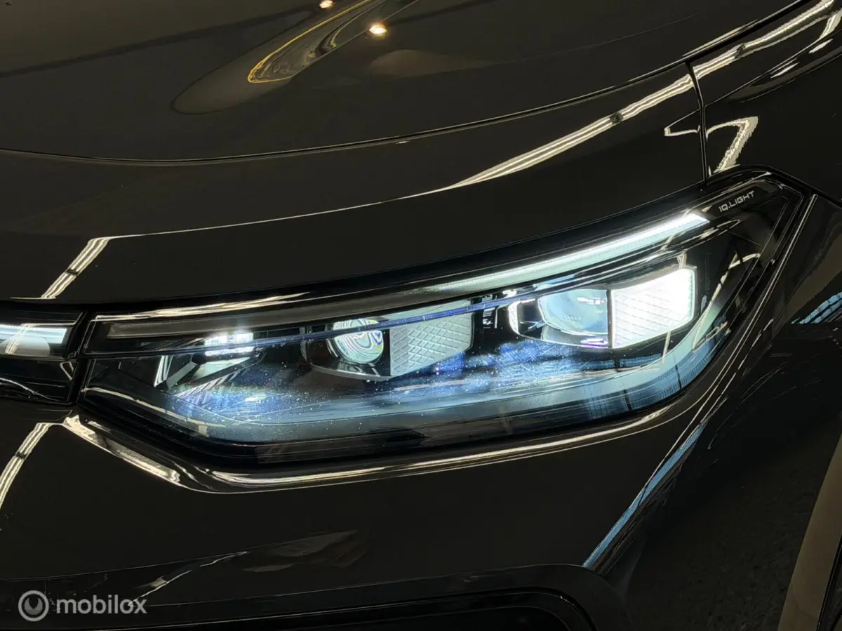 1.5 eTSI R-Line Edition 7p Panorama/HUD/Keyless/H&K/NAP