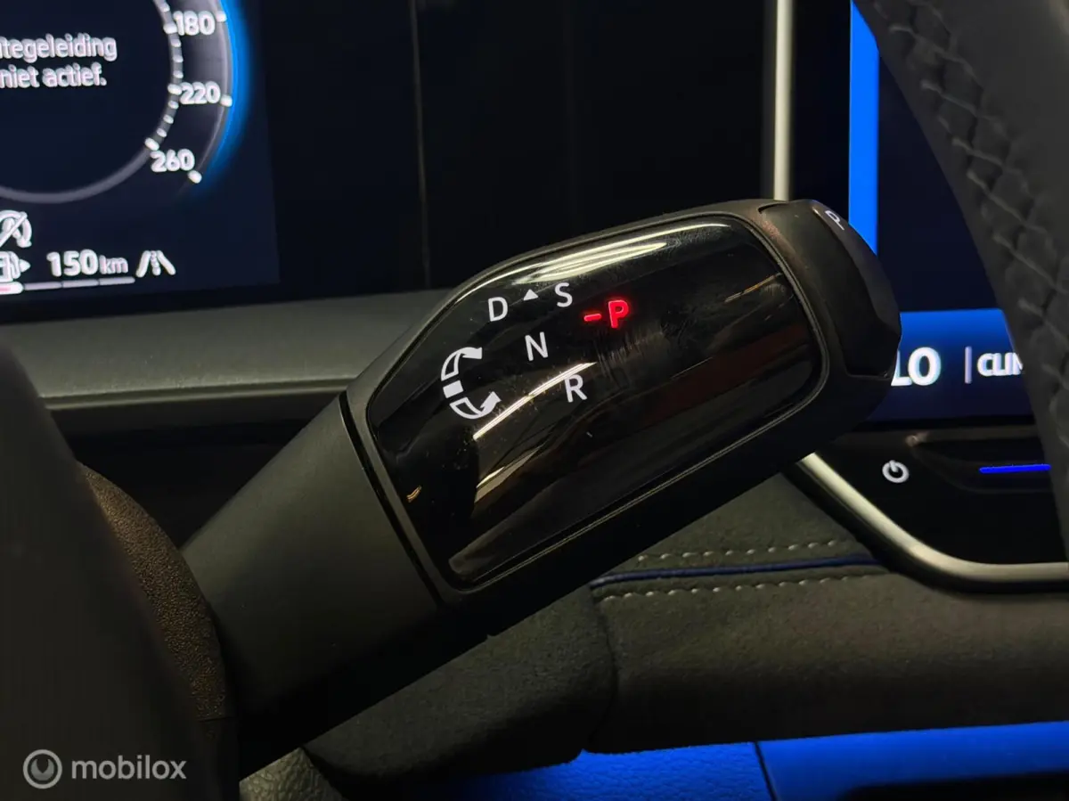 1.5 eTSI R-Line Edition 7p Panorama/HUD/Keyless/H&K/NAP