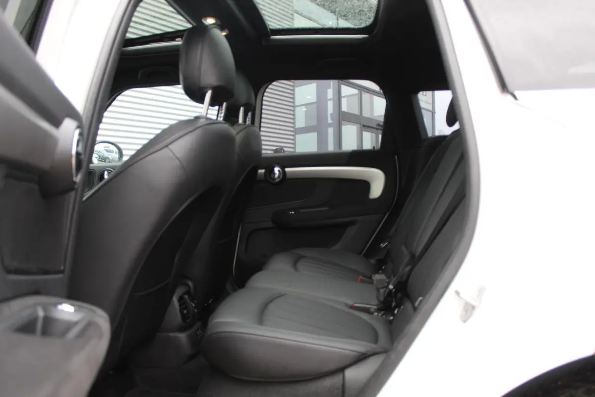 1.5 Cooper ALL4 /Pano/Carplay/SOH 95%