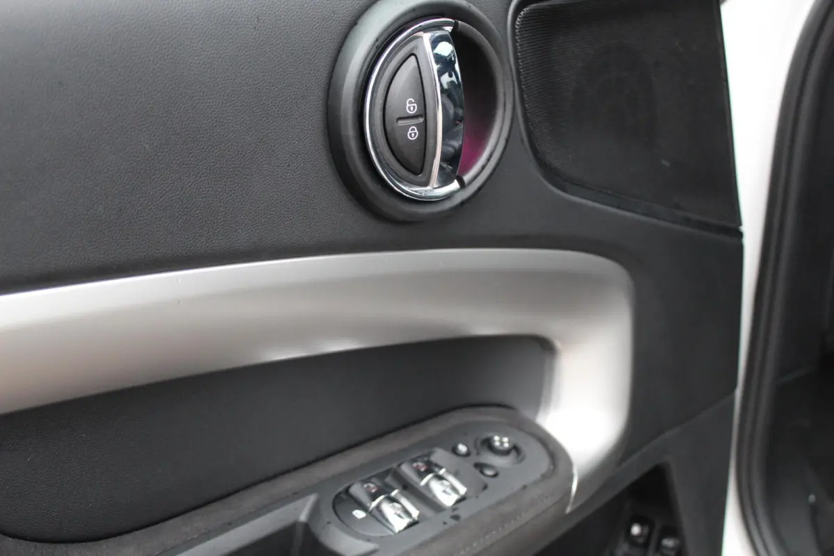 1.5 Cooper ALL4 /Pano/Carplay/SOH 95%