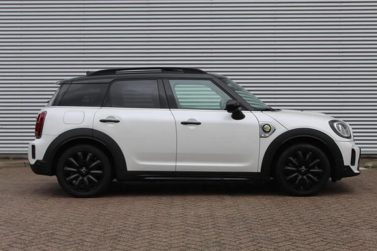 1.5 Cooper ALL4 /Pano/Carplay/SOH 95%