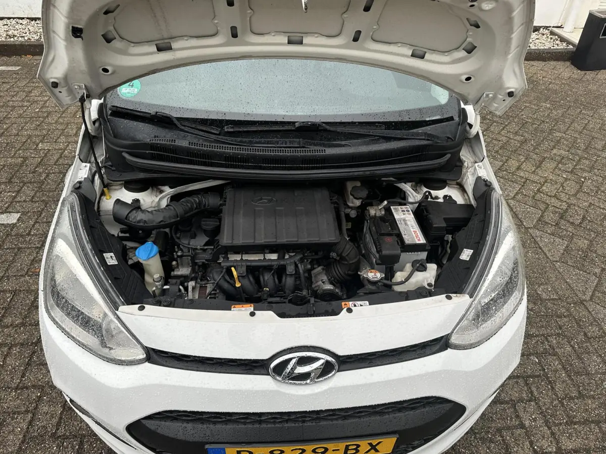 1.2i APK 9/27 AIRCO STOEL EN STUURVERWARMING !