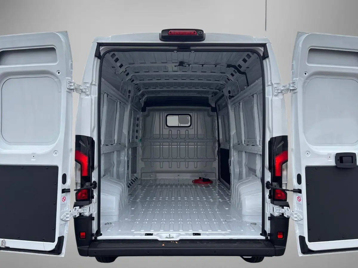 Electric 3.5t L4H3 Zwaar 110 kWh