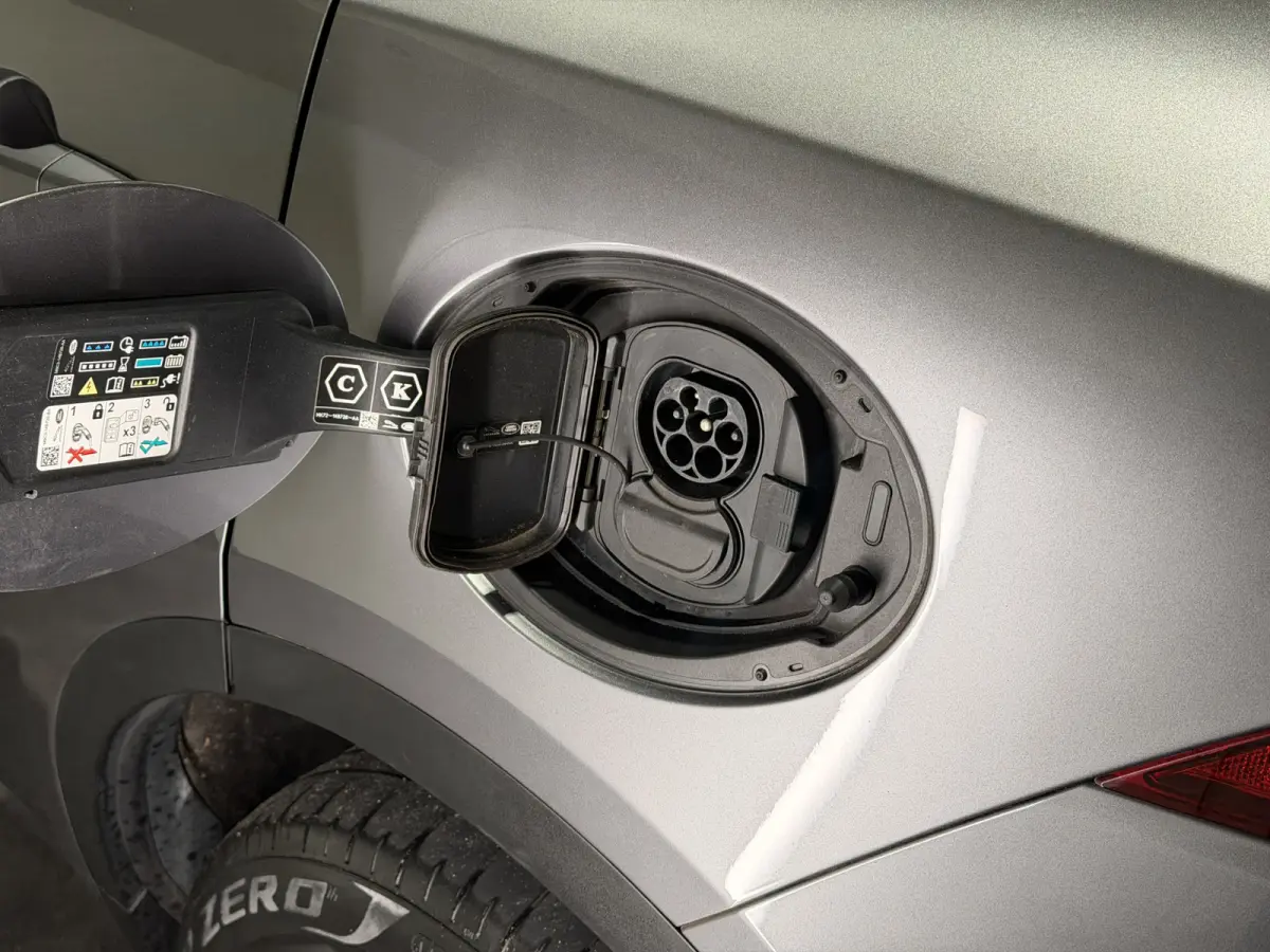 1.5 P300e AWD R-Dynamic S | Trekhaak | Stoelen verwarmd | 360 Cam | Luxe Leder