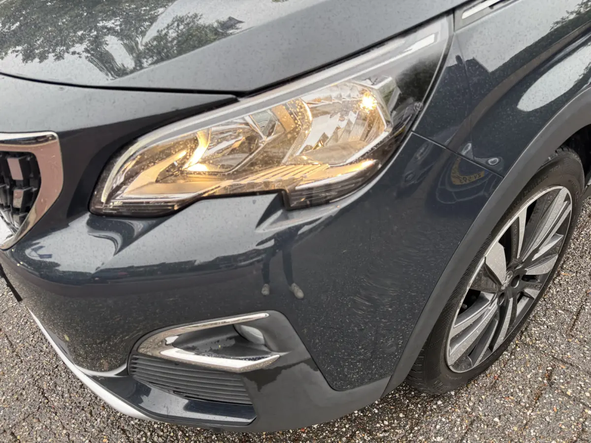 130pk PT Première, 19inch GT-line | Camera | Navi & CarPlay
