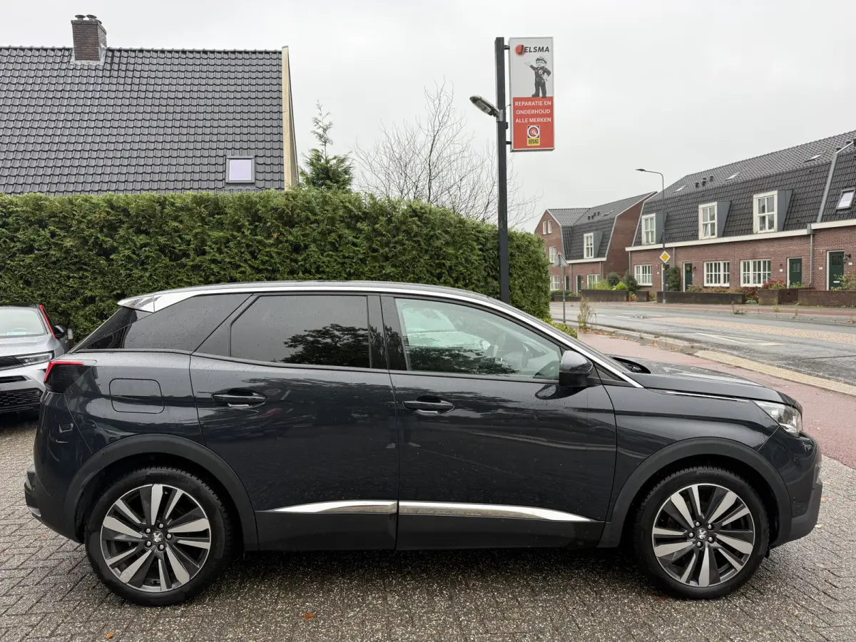 130pk PT Première, 19inch GT-line | Camera | Navi & CarPlay