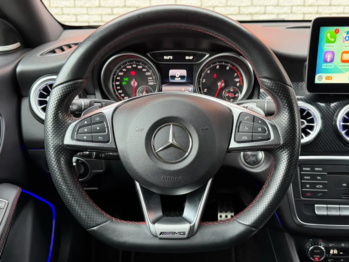 200 Pano H/K Carplay