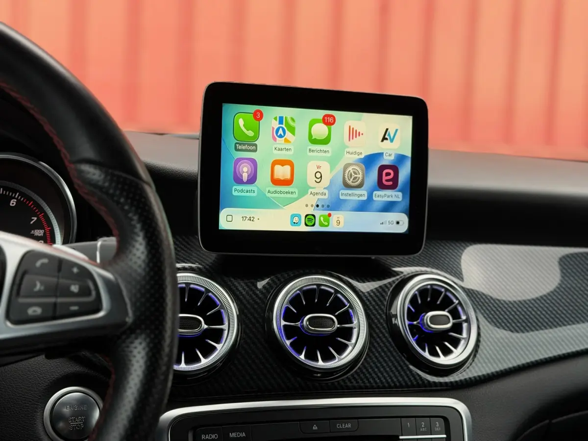 200 Pano H/K Carplay