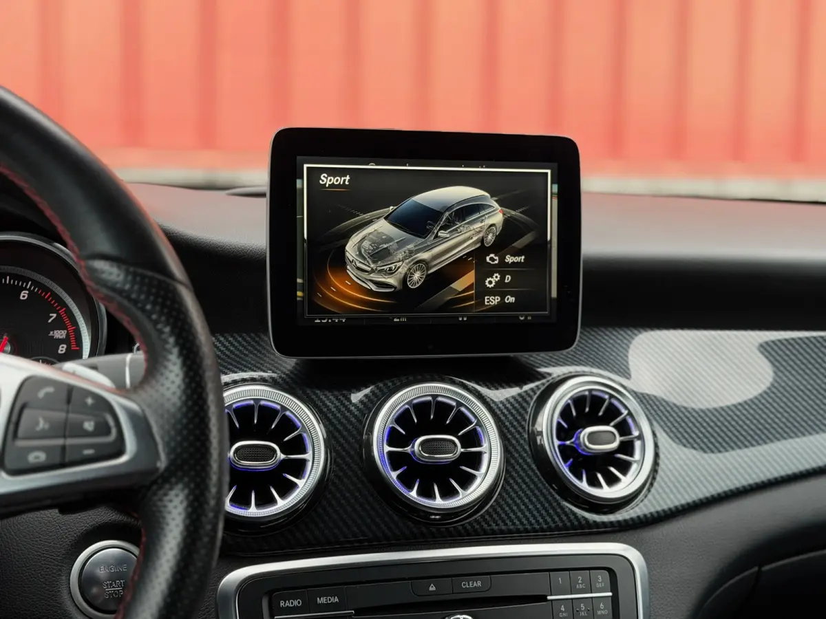 200 Pano H/K Carplay