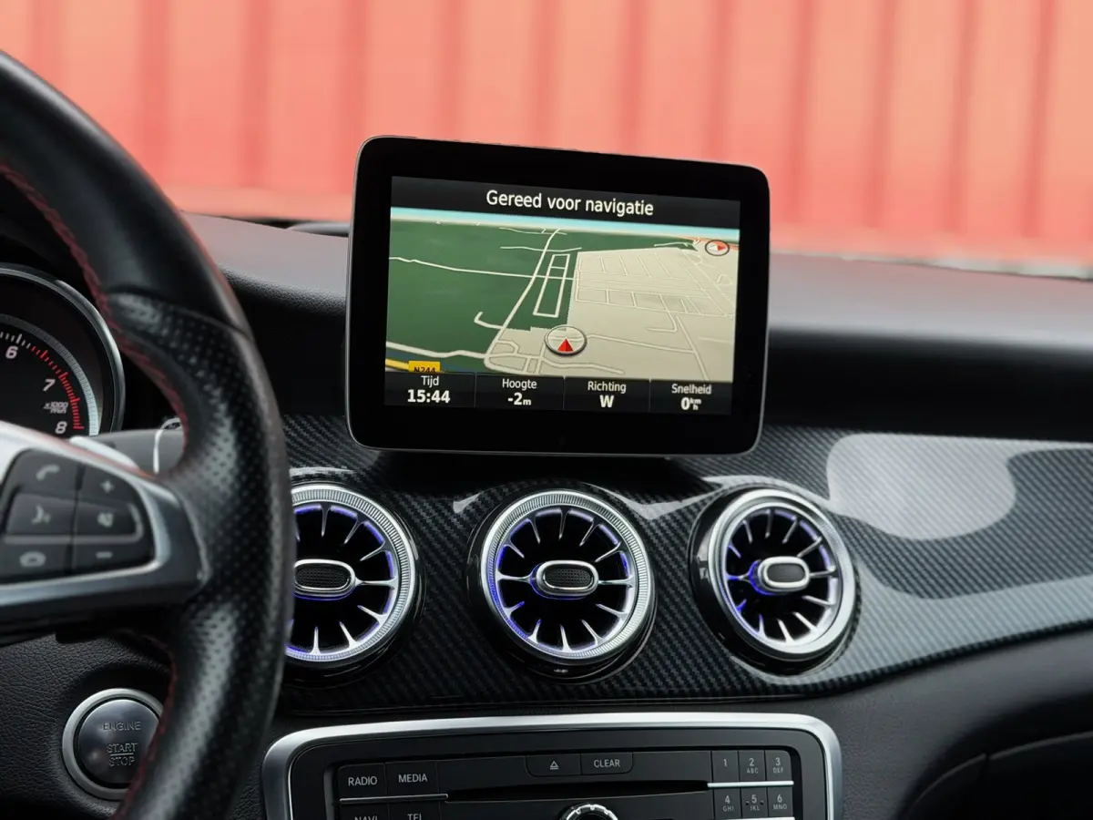 200 Pano H/K Carplay