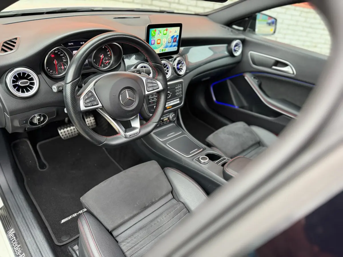 200 Pano H/K Carplay