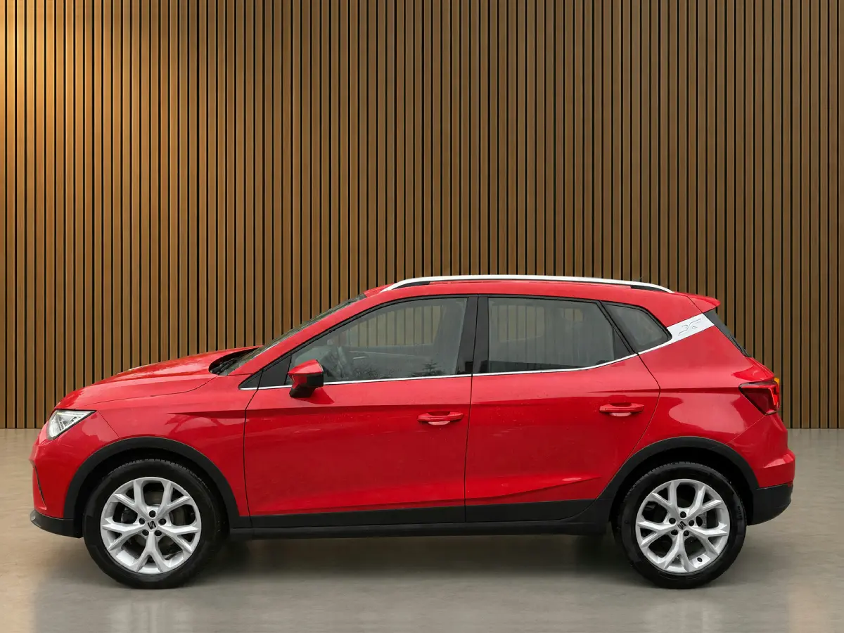 1.0 TSi 110pk FR Business Connect, Clima | Winter pack | Navi & CarPlay