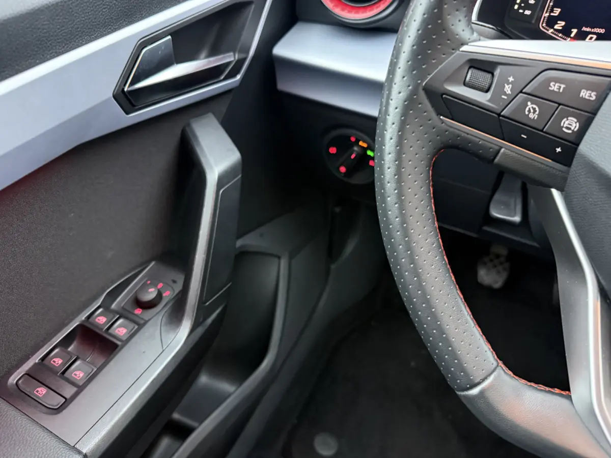 1.0 TSi 110pk FR Business Connect, Clima | Winter pack | Navi & CarPlay