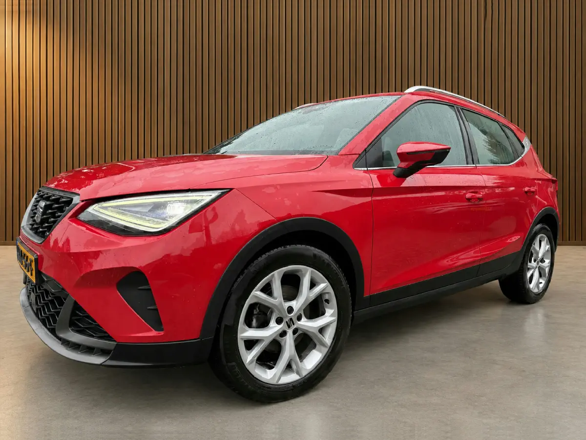 1.0 TSi 110pk FR Business Connect, Clima | Winter pack | Navi & CarPlay
