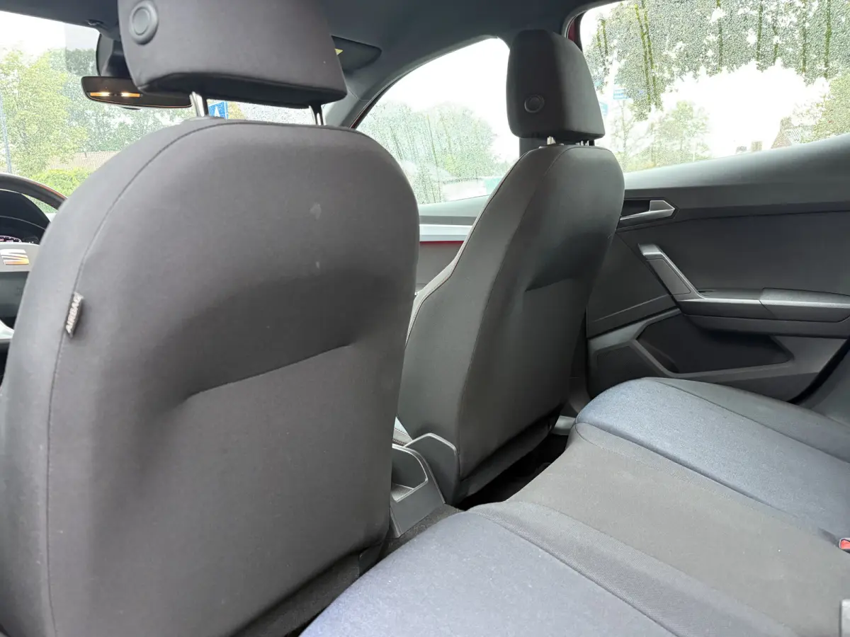 1.0 TSi 110pk FR Business Connect, Clima | Winter pack | Navi & CarPlay