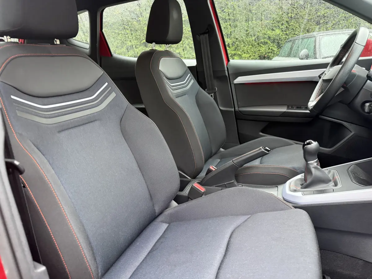 1.0 TSi 110pk FR Business Connect, Clima | Winter pack | Navi & CarPlay