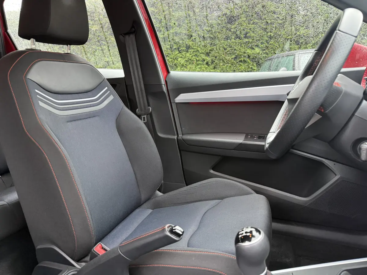 1.0 TSi 110pk FR Business Connect, Clima | Winter pack | Navi & CarPlay