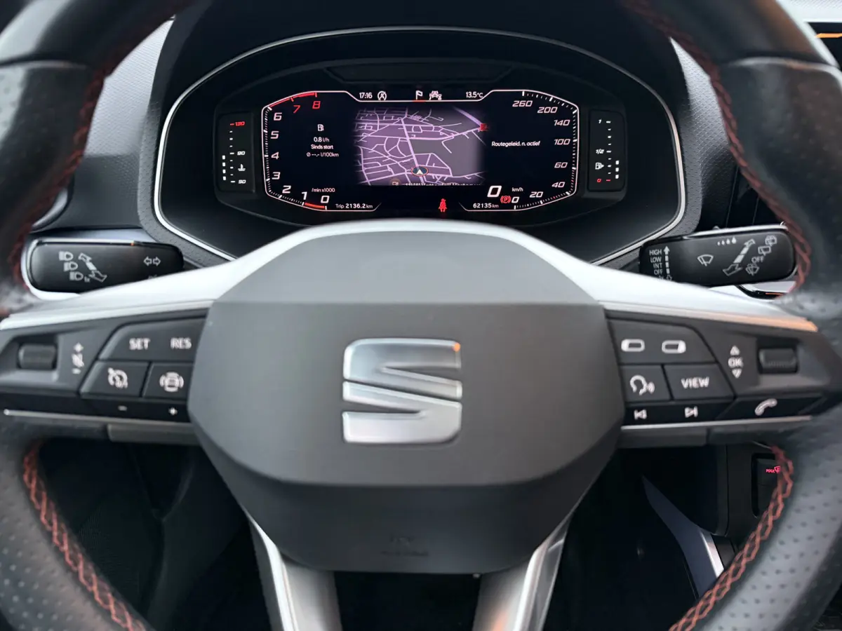 1.0 TSi 110pk FR Business Connect, Clima | Winter pack | Navi & CarPlay