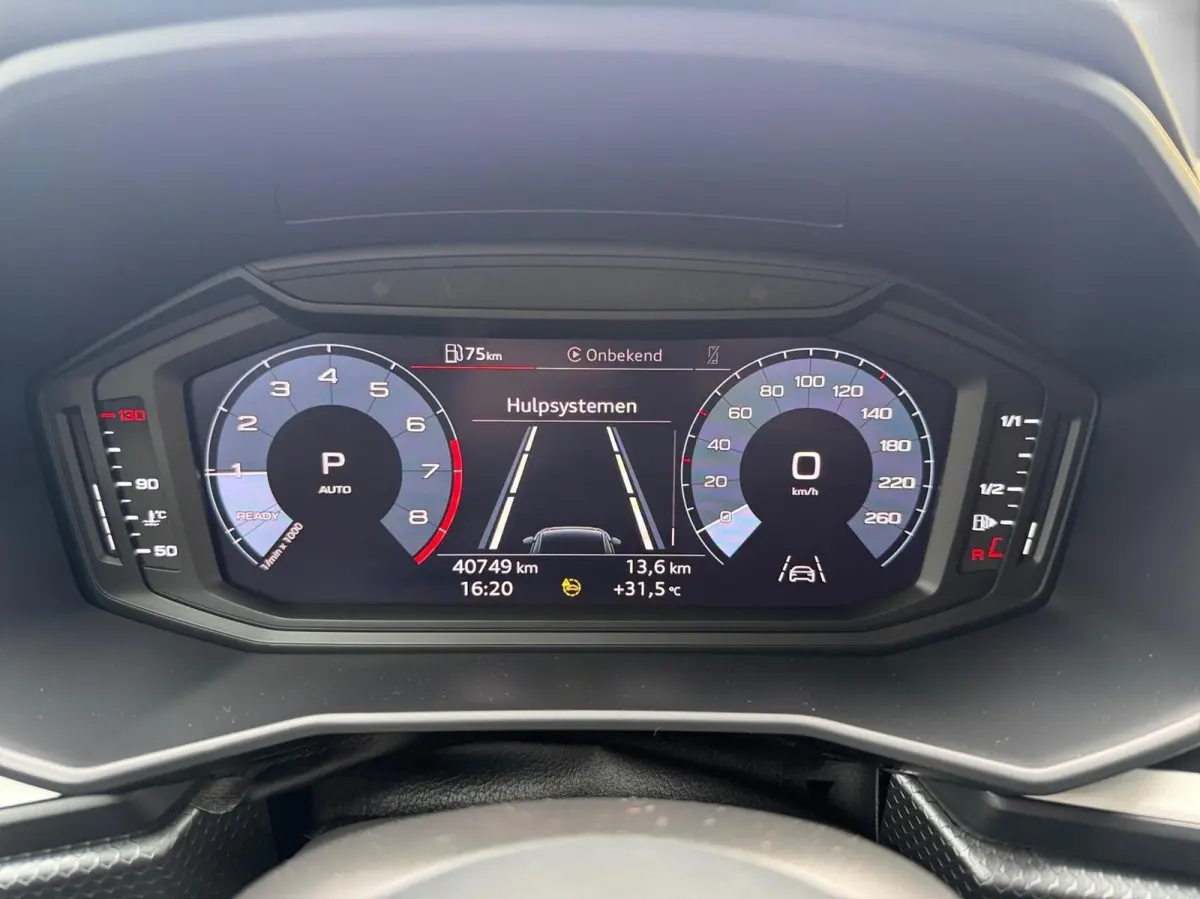 citycarver 35 1.5 TFSI*150 PK*CAM*Optiekpakket Zwart*Carplay*Virtual*S-Tronic*CC