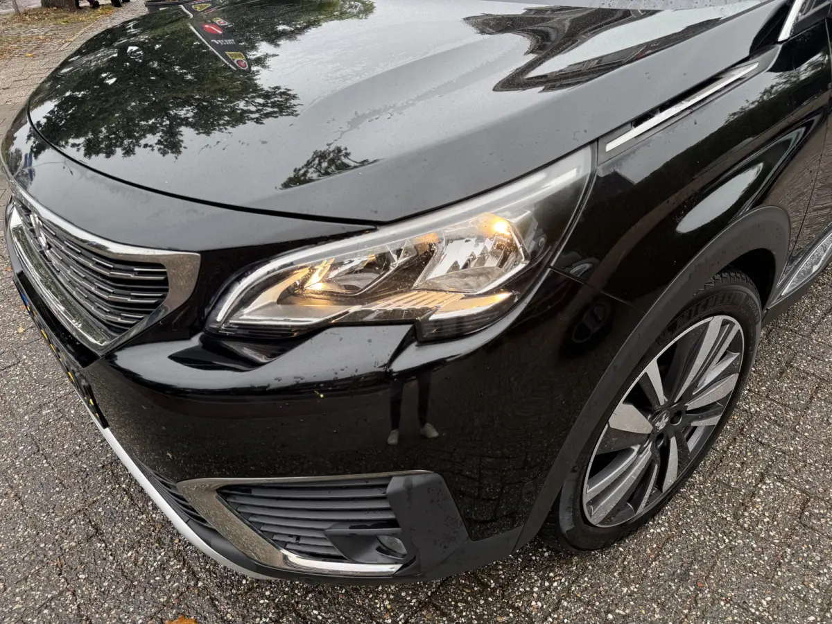 130pk PT Premium 7p., Camera | 19inch GT-line | Navi & CarPlay