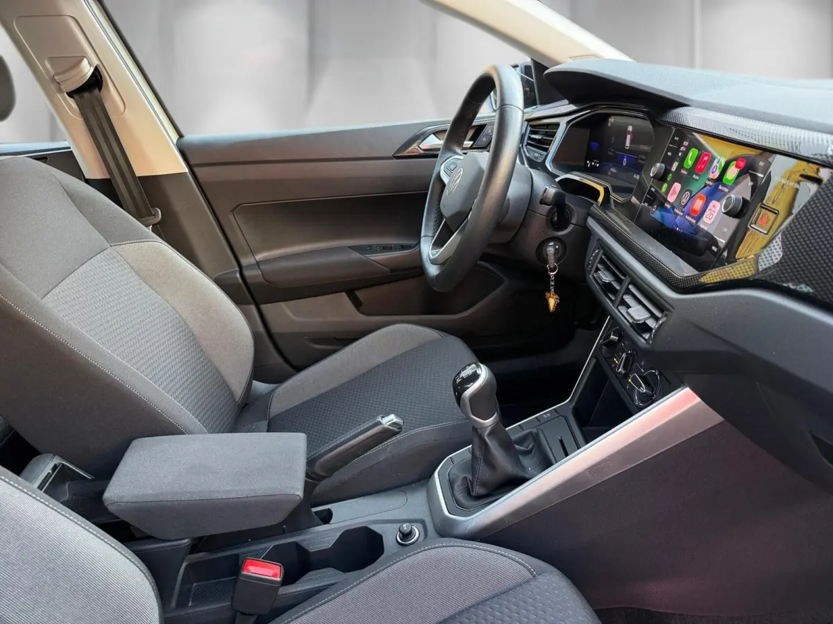 1.0 TSI R-Line ACC*Carplay*95 PK*Stoelvw*2024*Lane*Creme kleur
