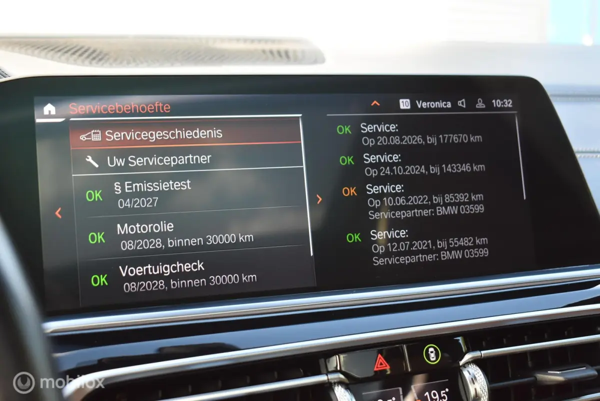 xDrive40i M-Sport Carbonschwarz Skylounge 4WS Luchtvering