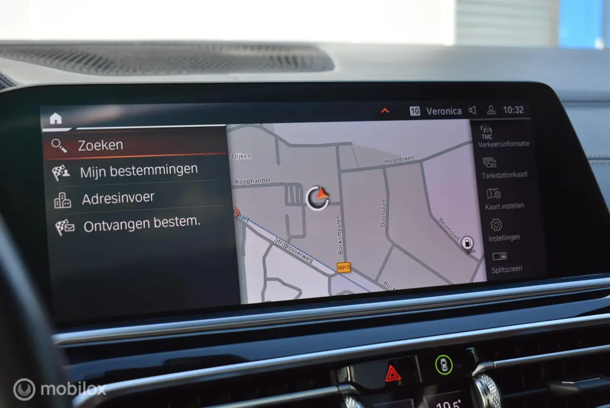 xDrive40i M-Sport Carbonschwarz Skylounge 4WS Luchtvering