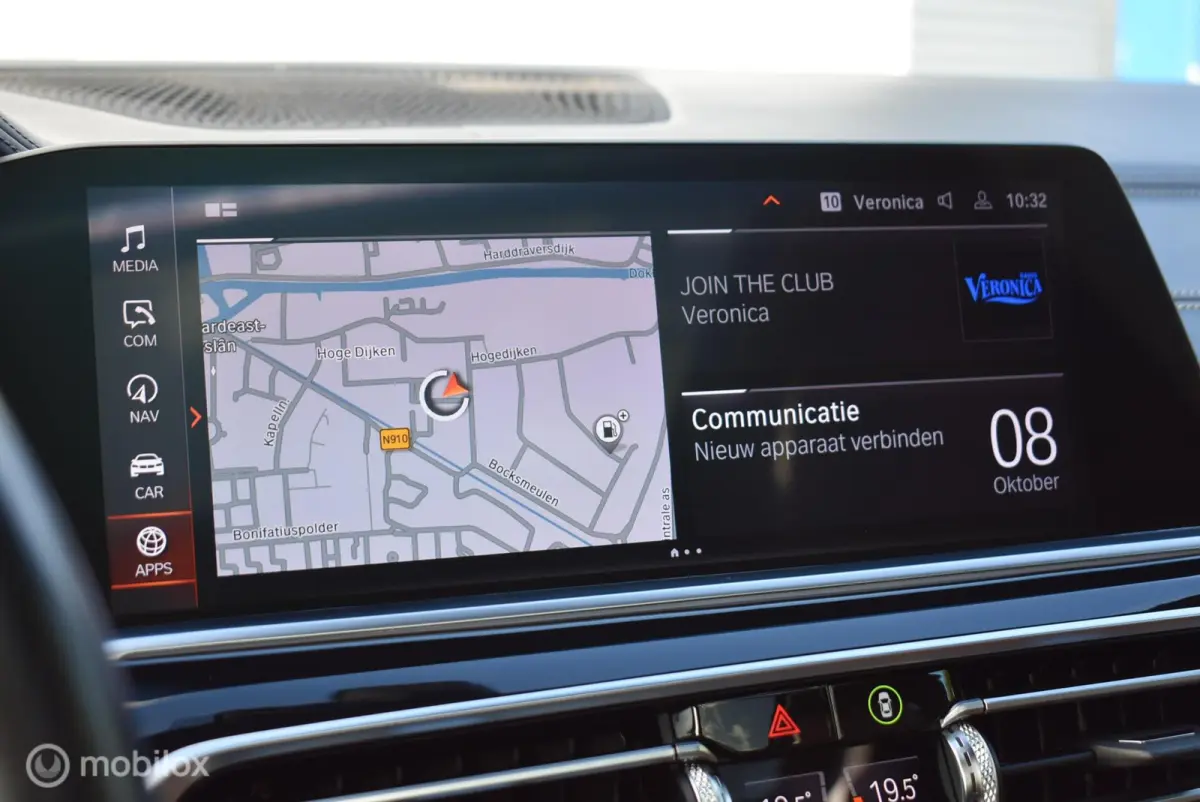 xDrive40i M-Sport Carbonschwarz Skylounge 4WS Luchtvering