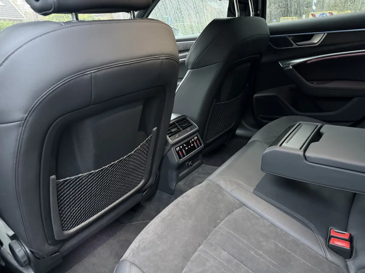 quattro 55 TFSi Pro Line Plus 340pk, Achteras-besturing | B&O | Assist pack | Luchtvering | Standkachel