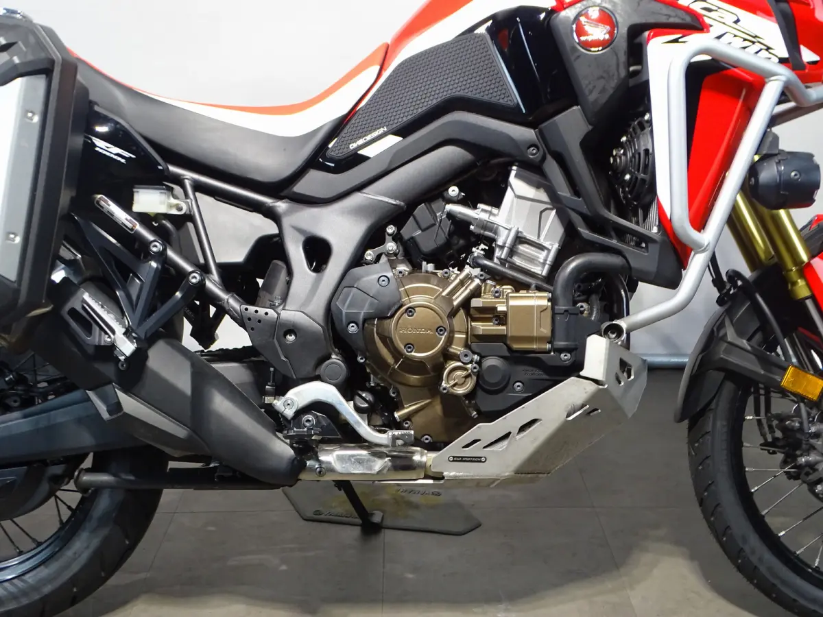CRF 1000 AFRICA TWIN DCT
