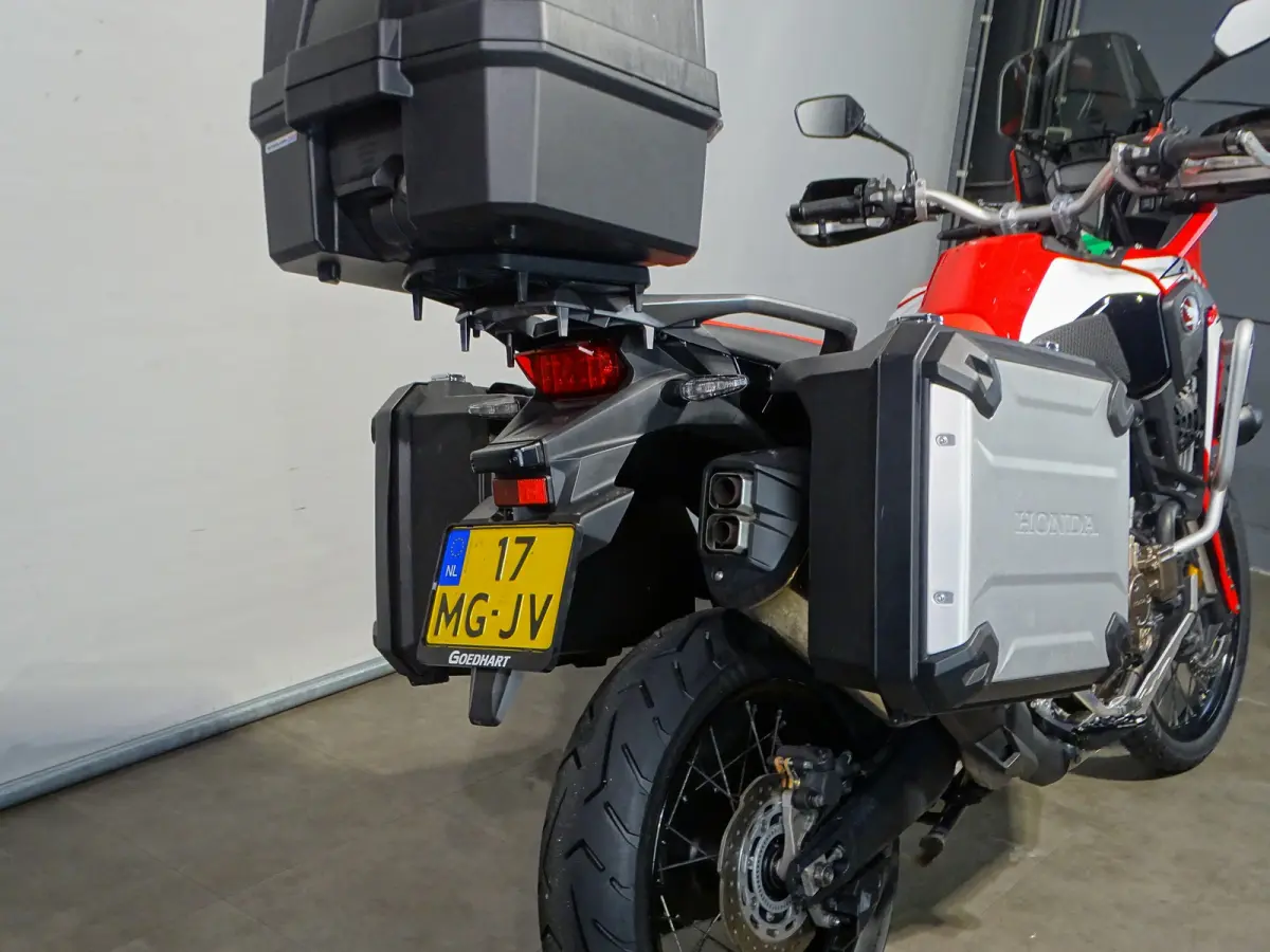 CRF 1000 AFRICA TWIN DCT