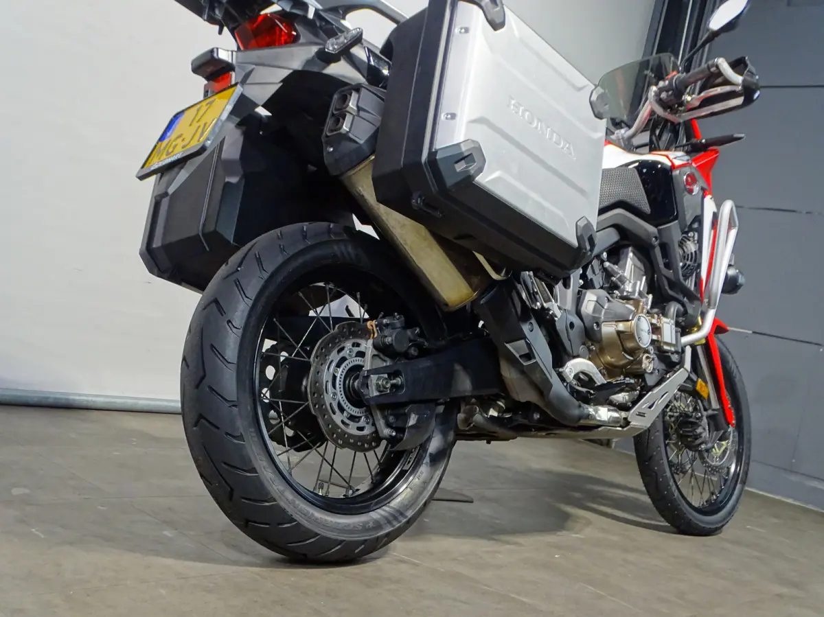 CRF 1000 AFRICA TWIN DCT
