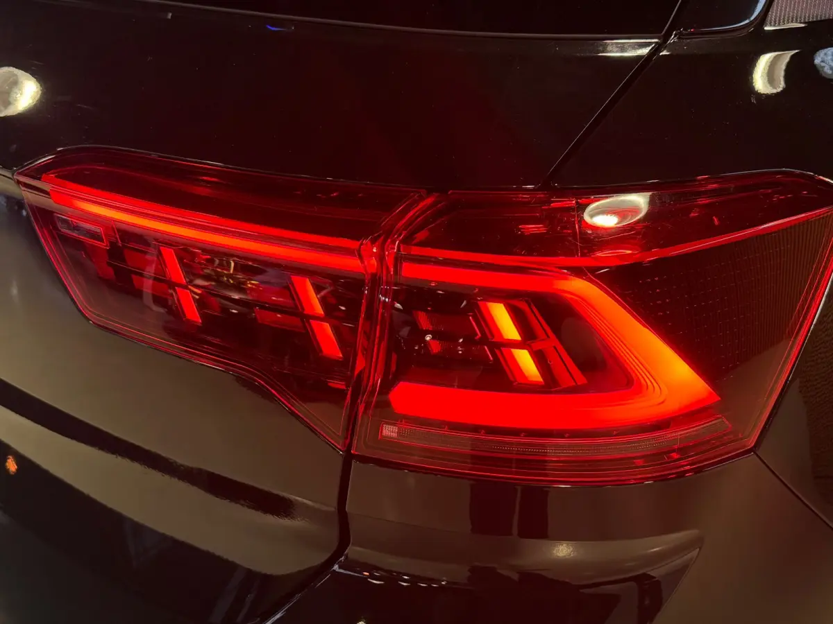 1.5 TSI R-Line Pano|Sfeer|Led|IQ|Carplay