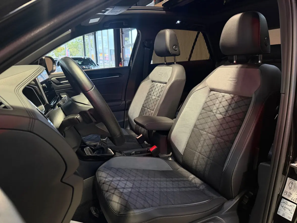 1.5 TSI R-Line Pano|Sfeer|Led|IQ|Carplay