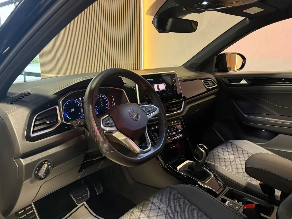 1.5 TSI R-Line Pano|Sfeer|Led|IQ|Carplay