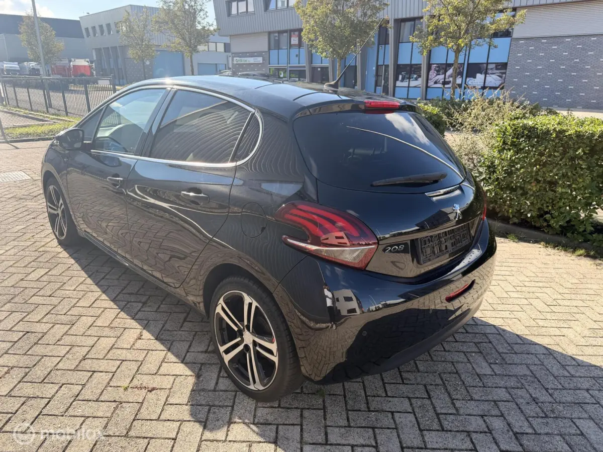 1.2 PureTech GT-LINE NW DISTRIBUTIERIEM