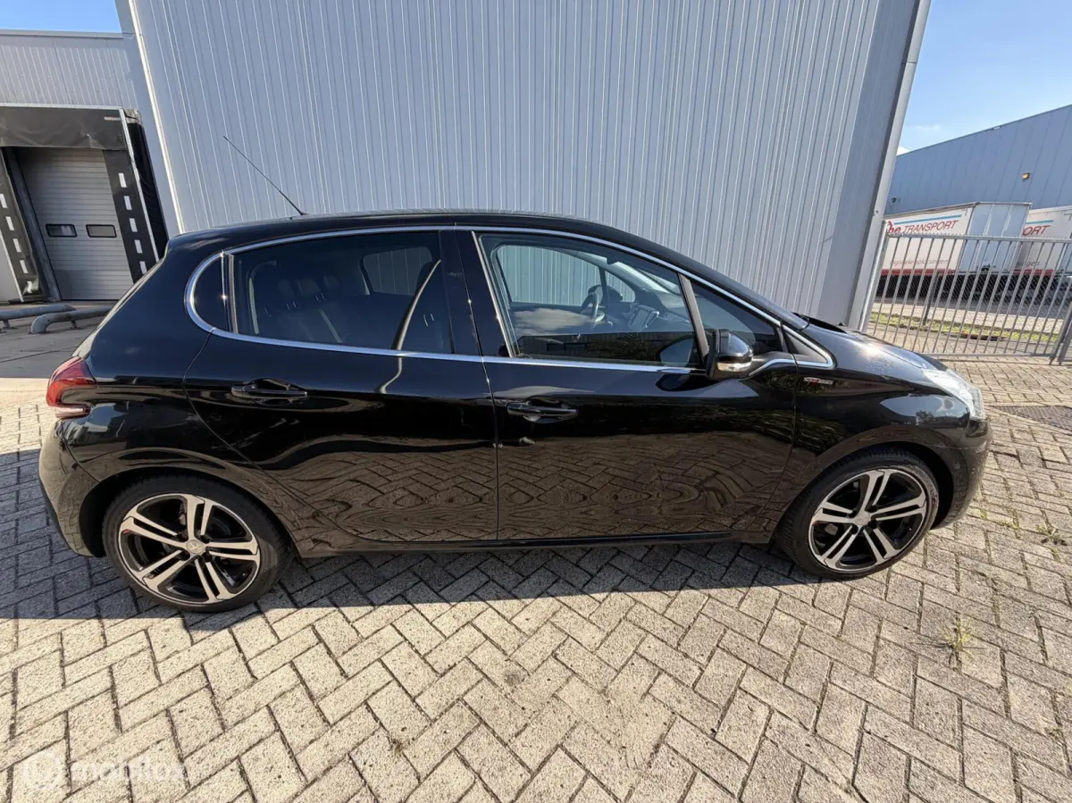 1.2 PureTech GT-LINE NW DISTRIBUTIERIEM