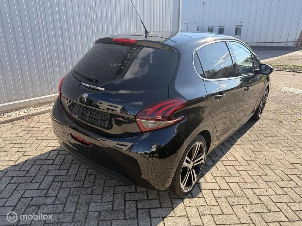 1.2 PureTech GT-LINE NW DISTRIBUTIERIEM