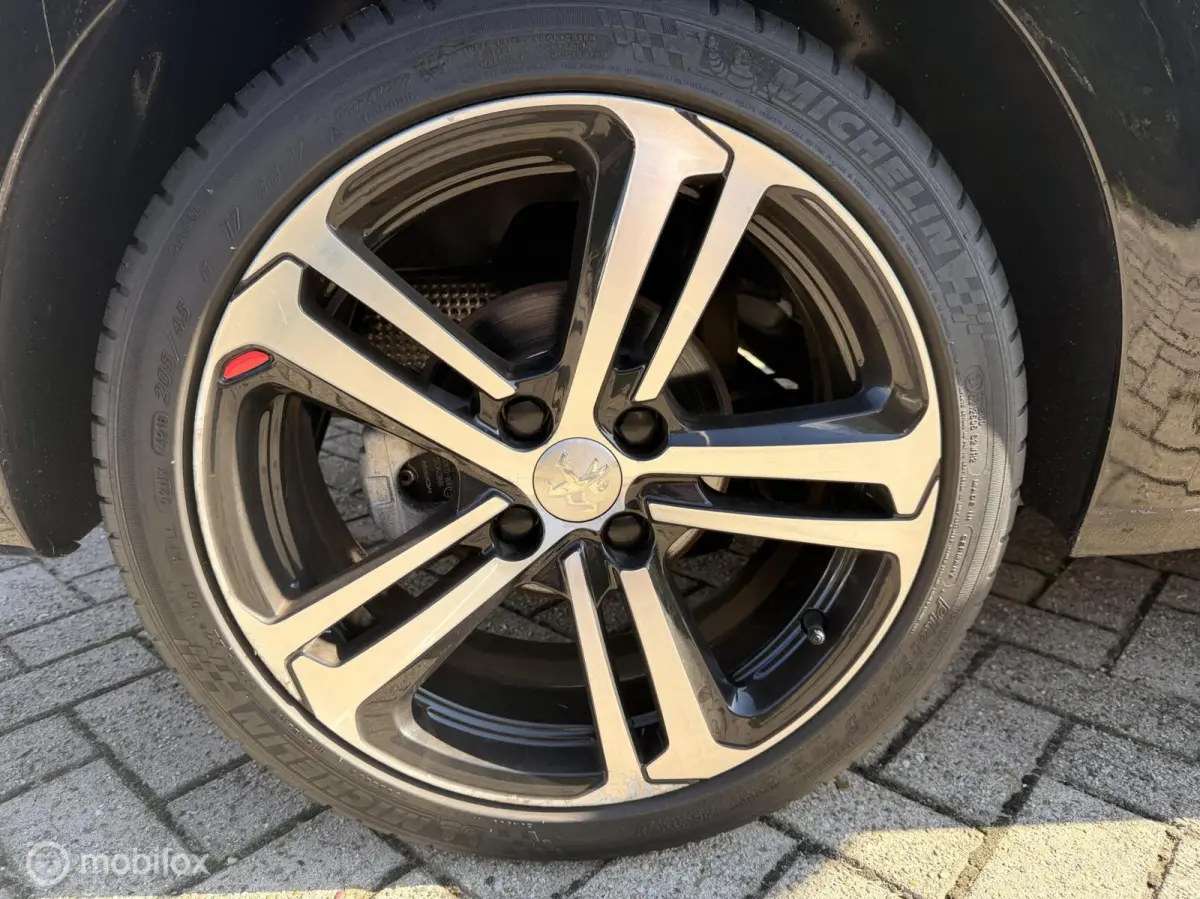 1.2 PureTech GT-LINE NW DISTRIBUTIERIEM