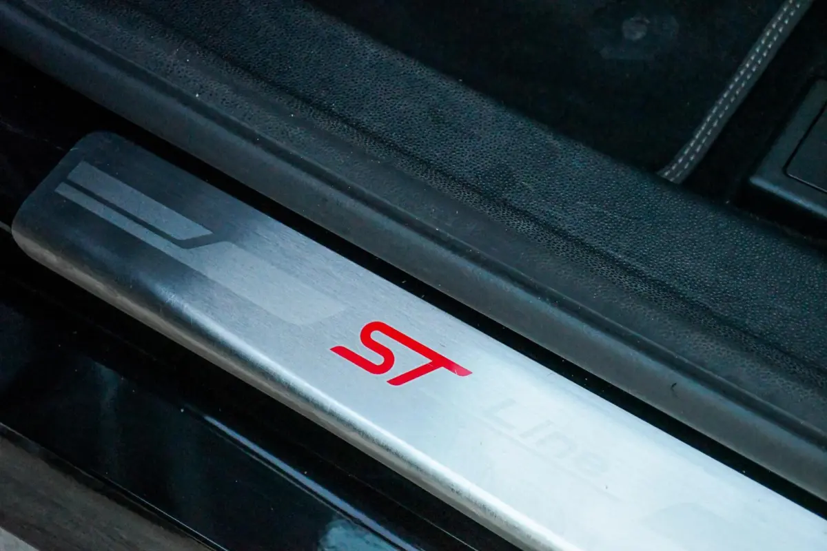 1.0 EcoBoost Titanium Stoelverwarming ST-line