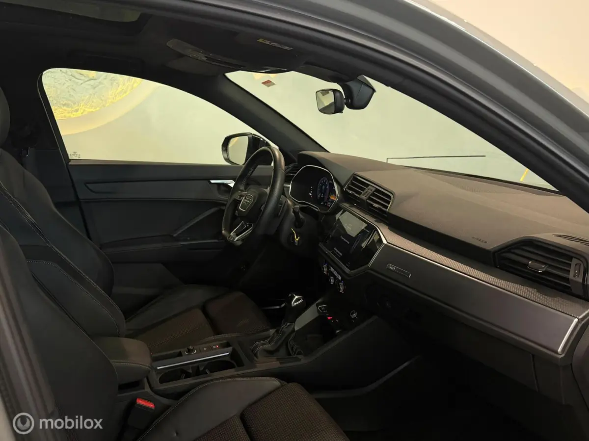 45 TFSI e S-line Panorama/B&O/RS Q3 look