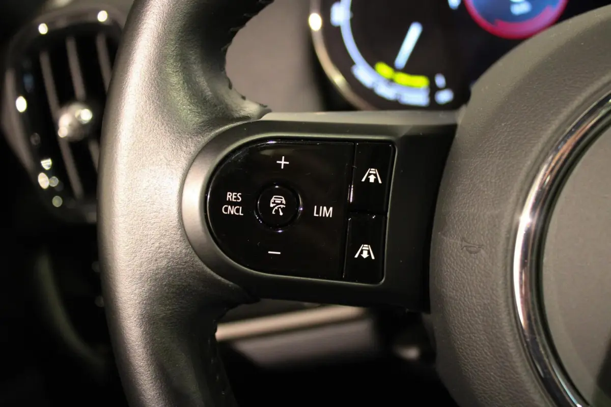 1.5 Cooper ALL4 Yours PANO | HUD | LED