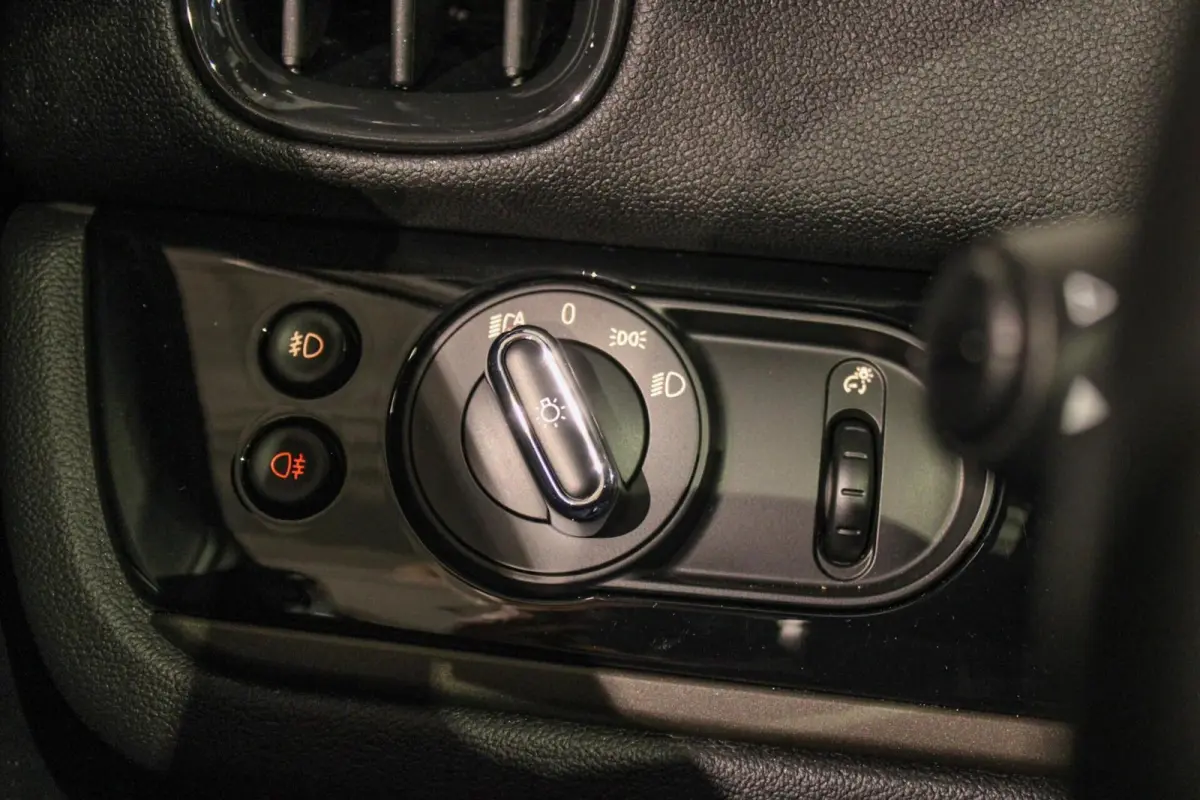 1.5 Cooper ALL4 Yours PANO | HUD | LED