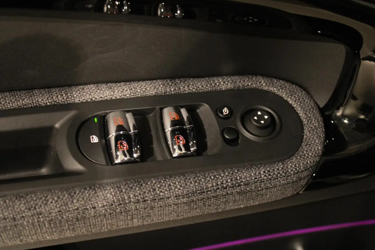 1.5 Cooper ALL4 Yours PANO | HUD | LED