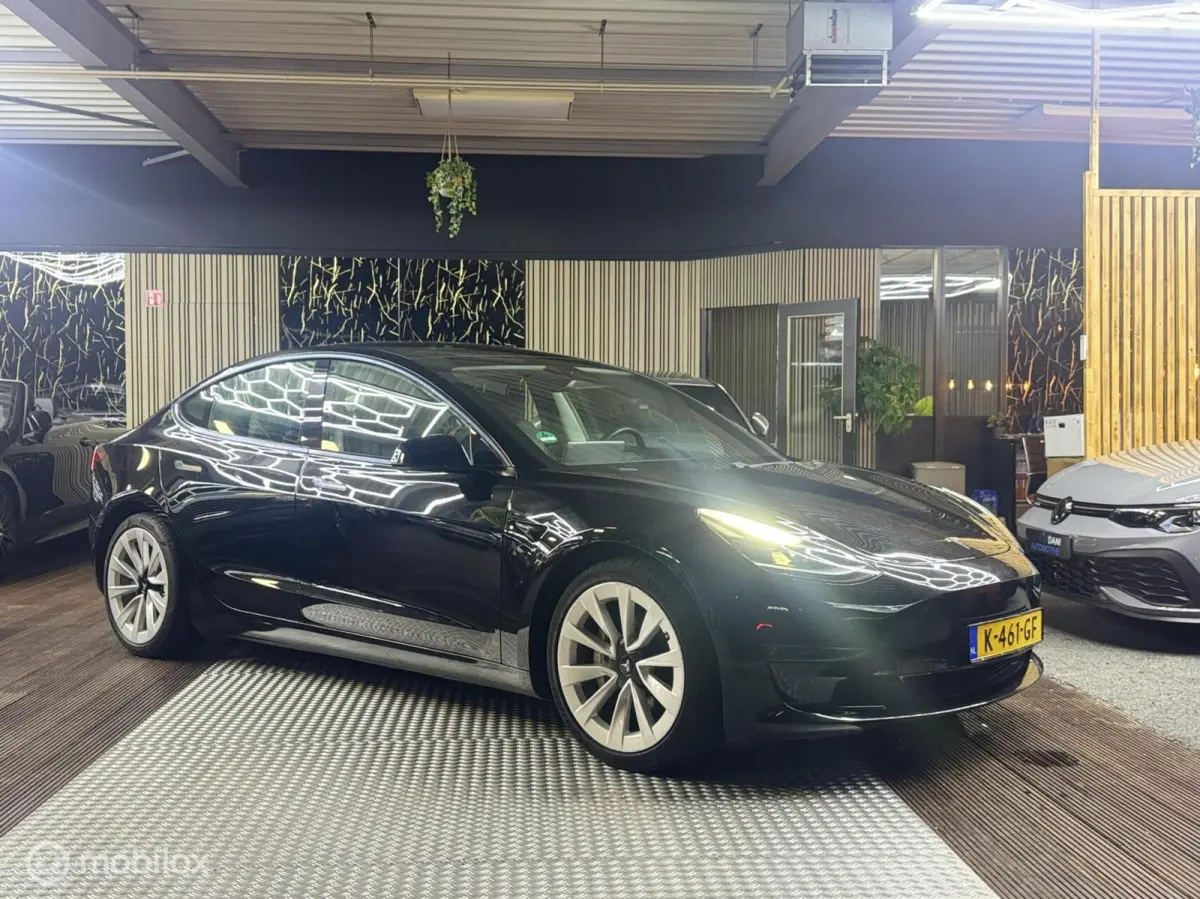 Long Range AWD 75 kWh